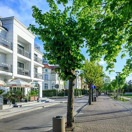 Maritime Apartment *